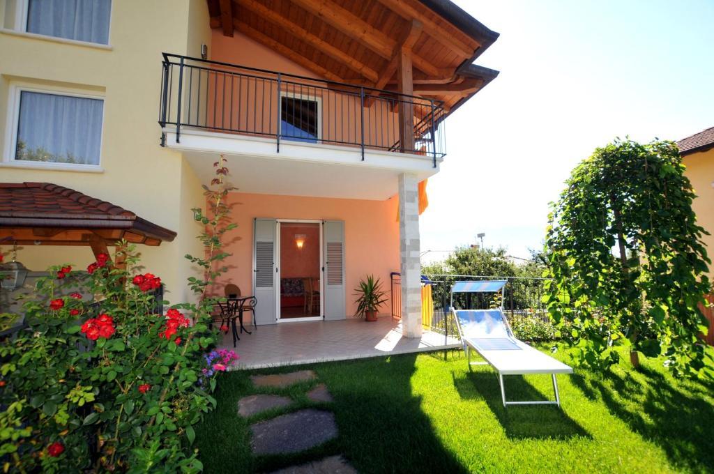 הוילה Tassullo Agritur Le Pergolette חדר תמונה